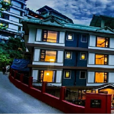 Muscatel Grand Silkroute - 300 Mts From Mg Marg Gangtok Buitenkant foto
