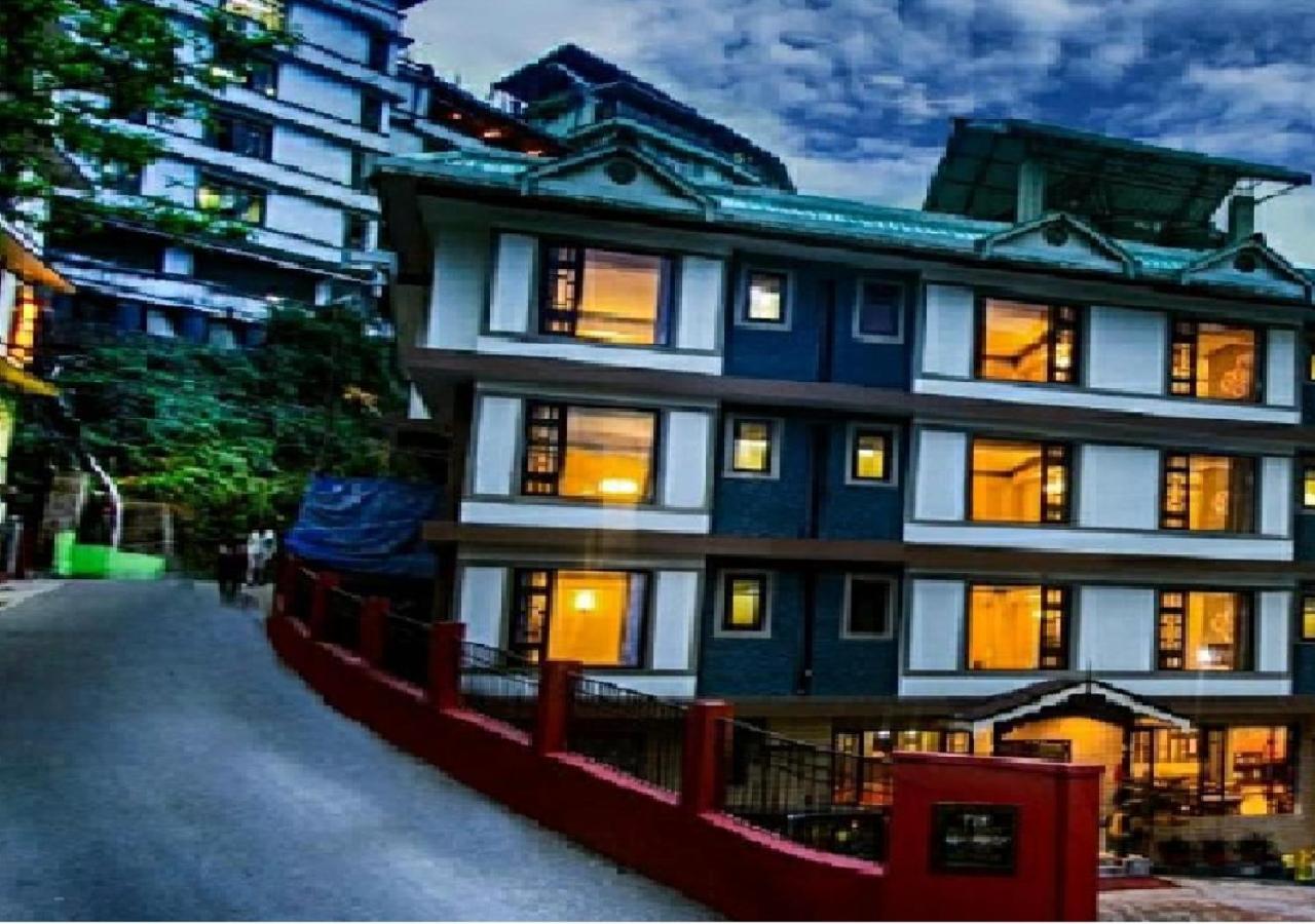 Muscatel Grand Silkroute - 300 Mts From Mg Marg Gangtok Buitenkant foto